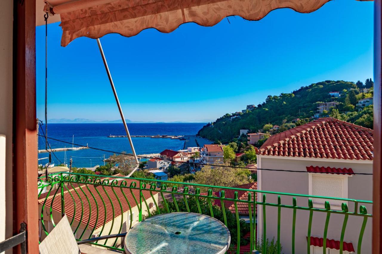 Golden Flower'S Apartment Poros  Esterno foto