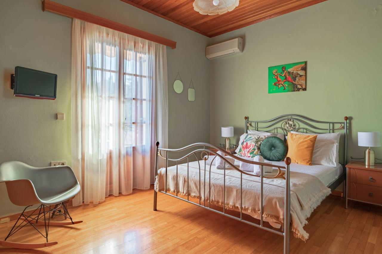 Golden Flower'S Apartment Poros  Esterno foto