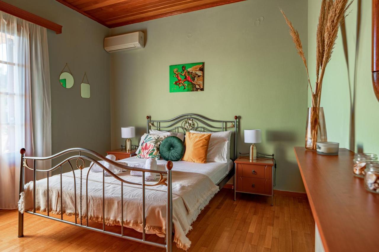 Golden Flower'S Apartment Poros  Esterno foto
